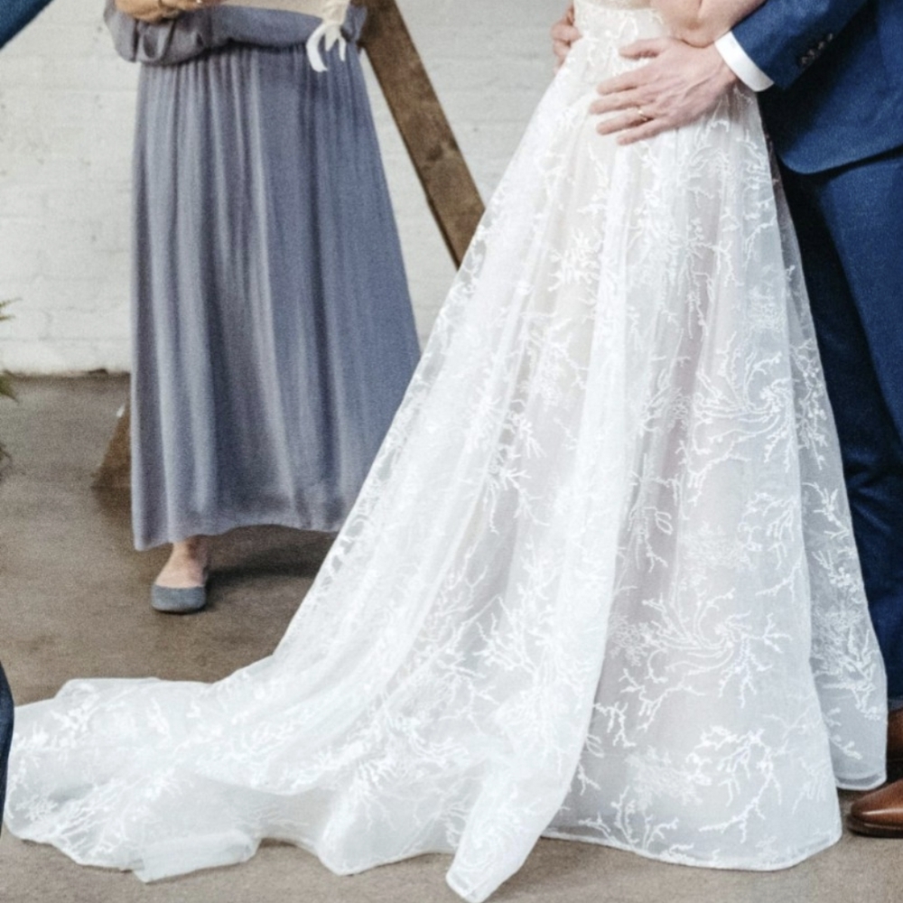 Wtoo by Watters Bex Wedding Dress - Picture 8 of 11